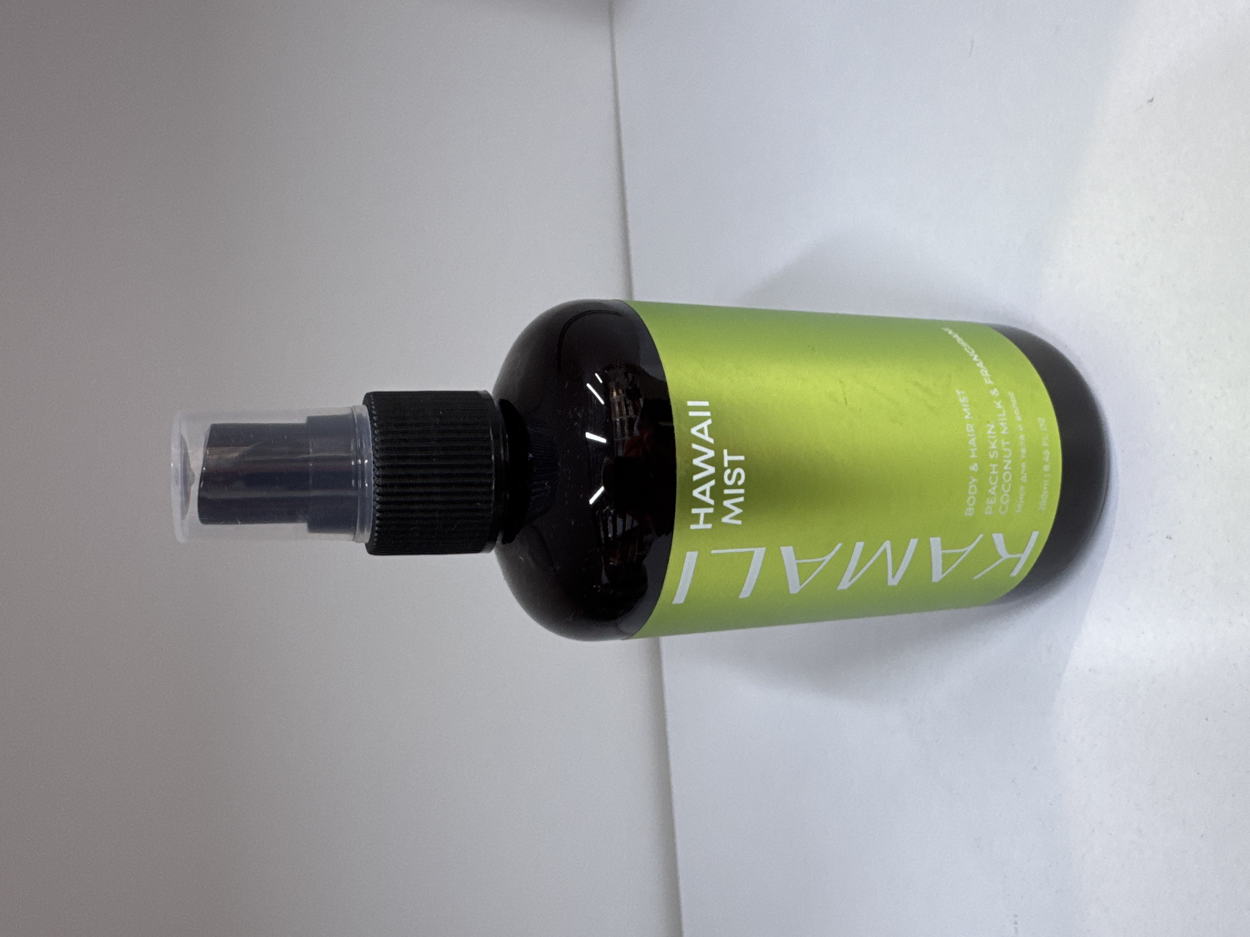 KAMALI Hawaii Мist / BODY & HAIR MIST / PEACH SKIN , COCONUT MILK & FRANGIPANI / Мист для тела и волос