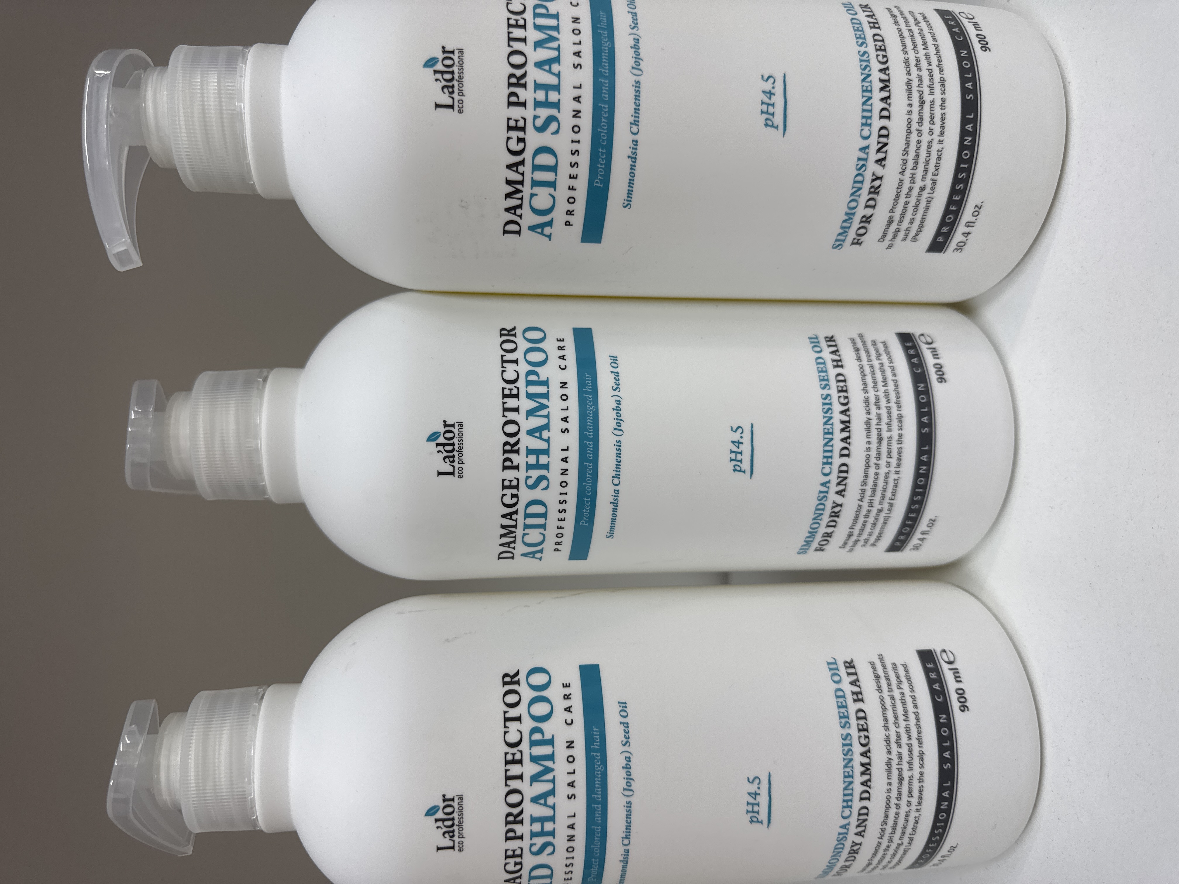 Lador eco professional salon care / DAMAGE PROTECTOR ACID SHAMPOO / pH 4.5 /900 ml