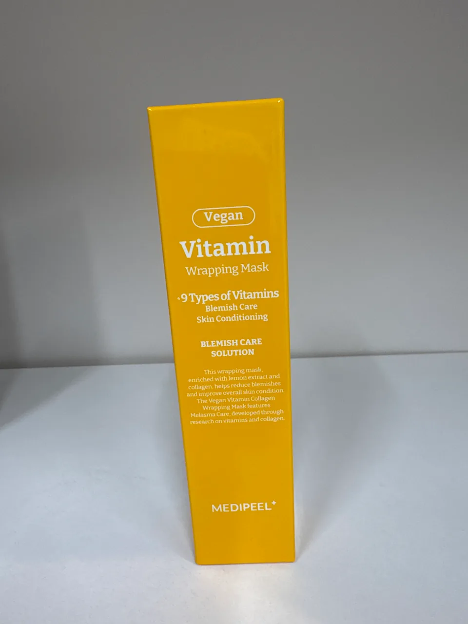 MEDIPEEL + VEGAN Vitamin Wrapping Mask
