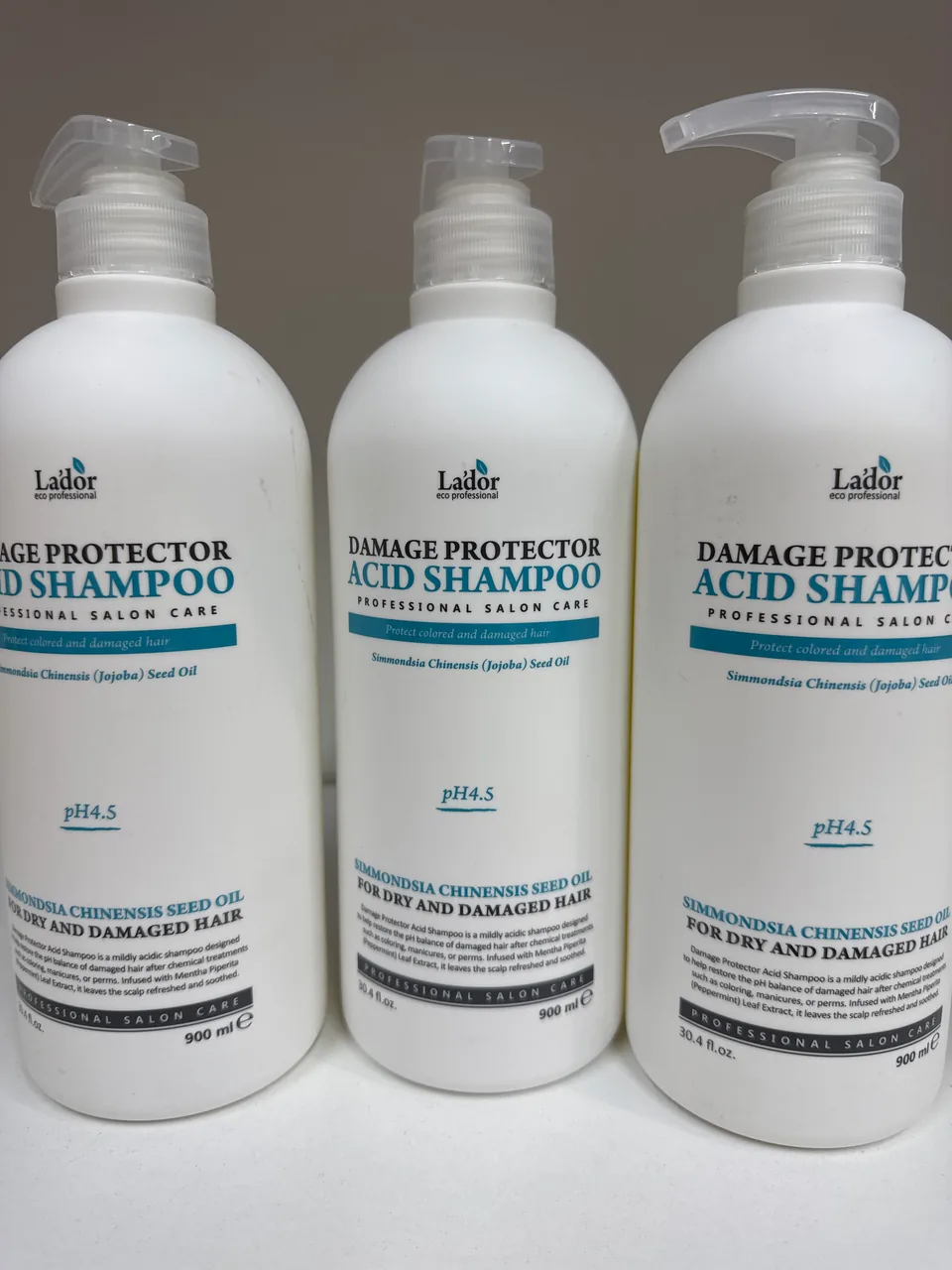 Lador eco professional salon care / DAMAGE PROTECTOR ACID SHAMPOO / pH 4.5 /900 ml