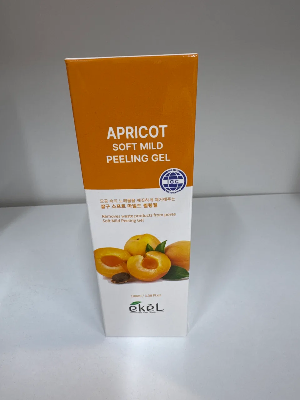 ekeL APRICOT SOFT MILD PEELING GEL