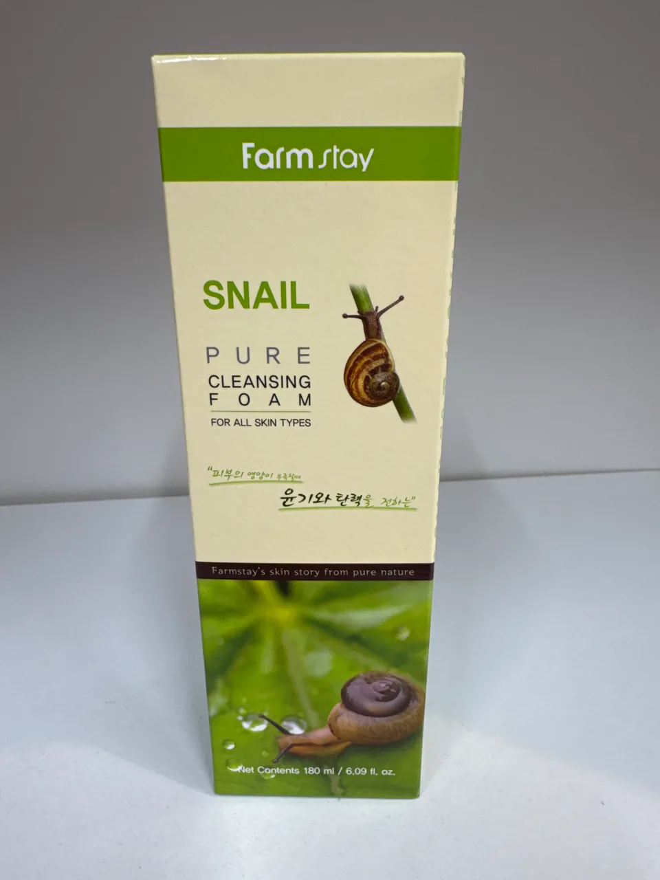 Farm sfay SNAIL PURE CLEANSING FOAM / FOR ALL TYPES